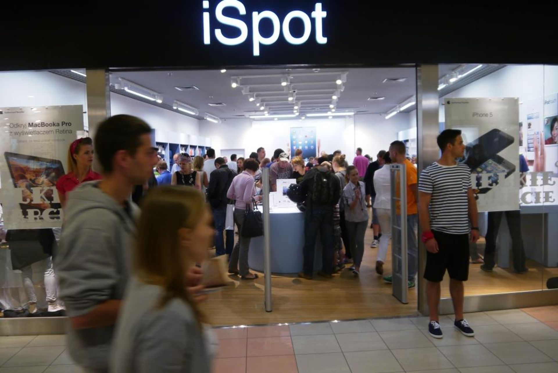  Salon iSpot Apple Authorised Reseller w Gdyni już otwarty