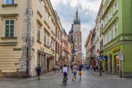 Strefa Czystego Transportu w Krakowie zacznie obowiązywać później [FILM]