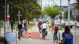 WARSZAWA: Nowe ścieżki rowerowe, naprawa istniejących – ZDM w akcji