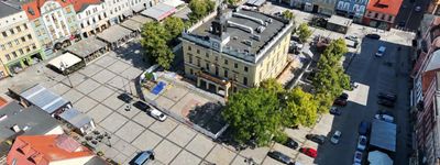 Ostrów Wielkopolski: Rusza zielona rewitalizacja Rynku i remont ratusza za 4,6 mln zł