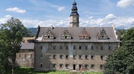 Spór o zabytkowy Pałac w Gorzanowie na Dolnym Śląsku. Chcą wstrzymać sprzedaż 