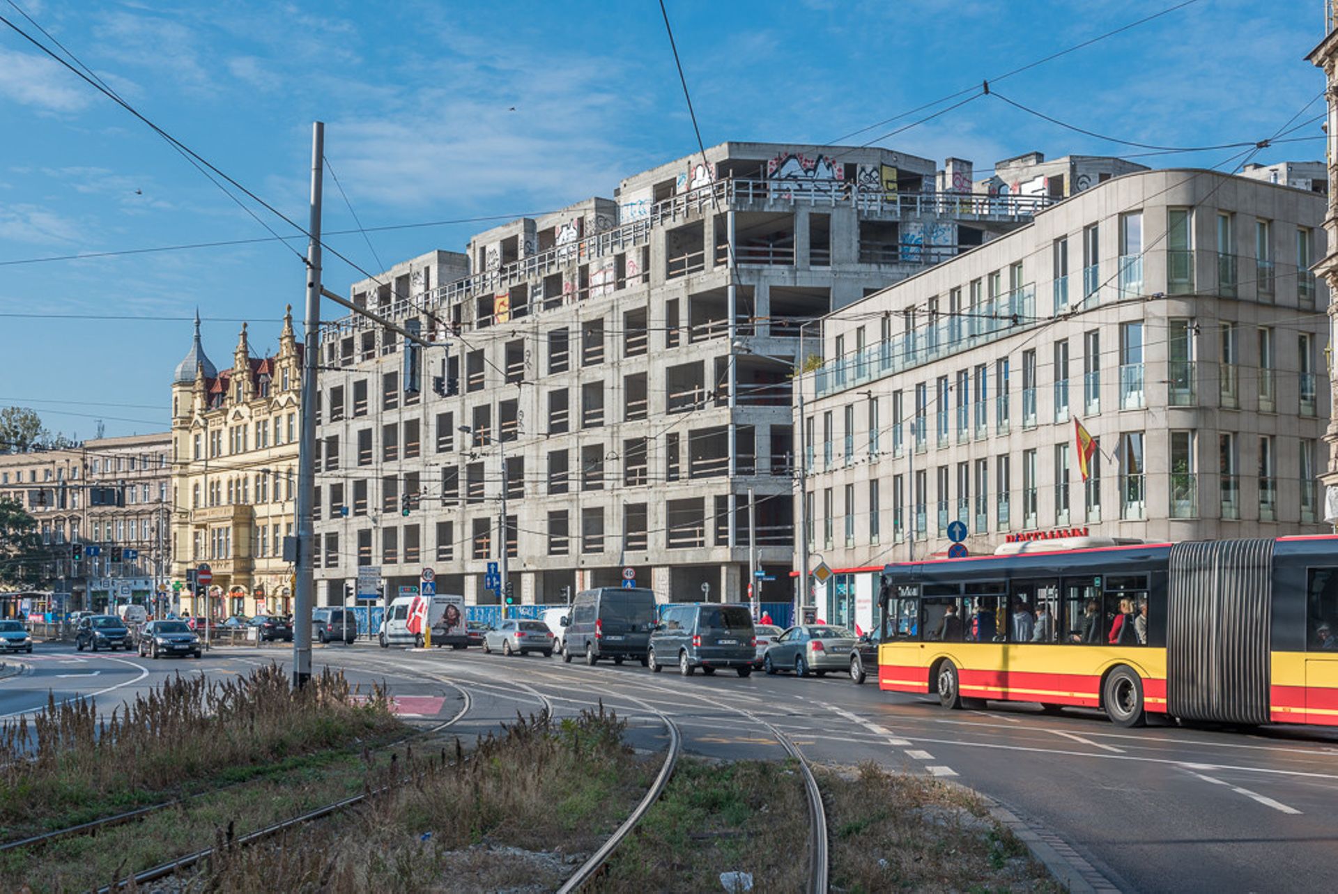 Wrocław: Centreville – Bouygues Immobilier zamieni szkieletora na Nadodrzu w apartamentowiec
