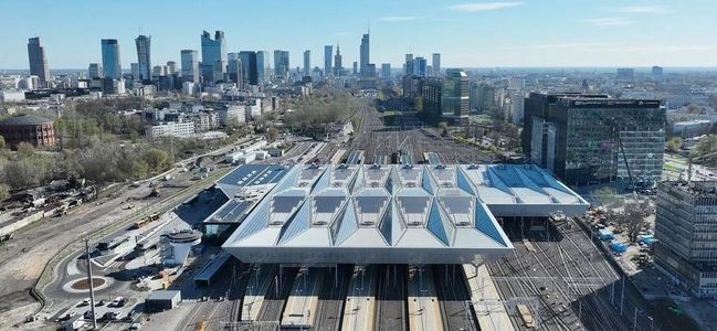 Warszawa Zachodnia: największy dworzec kolejowy w Polsce oficjalnie otwarty [FILMY]