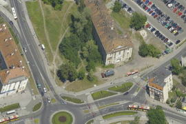 Wrocław: Deweloper chciał wyburzyć zabytkowy Zakładowy Dom Kultury. Musi go przebudować