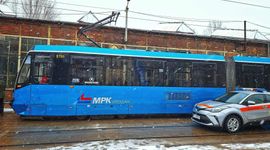 MPK apeluje o ostrożność i przypomina: tramwaj nie wyhamuje tak szybko jak samochód!