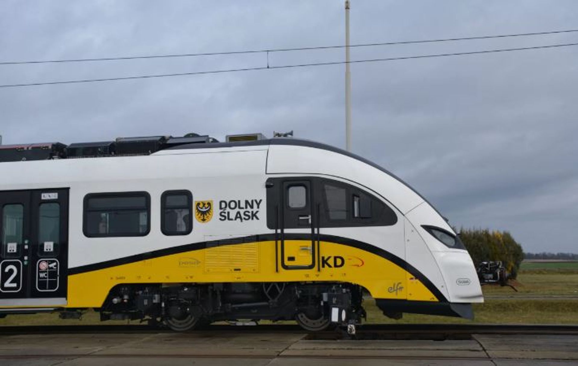 Koleje Dolnośląskie powiększają tabor. Największa flota Elfów w Polsce będzie jeszcze większa!