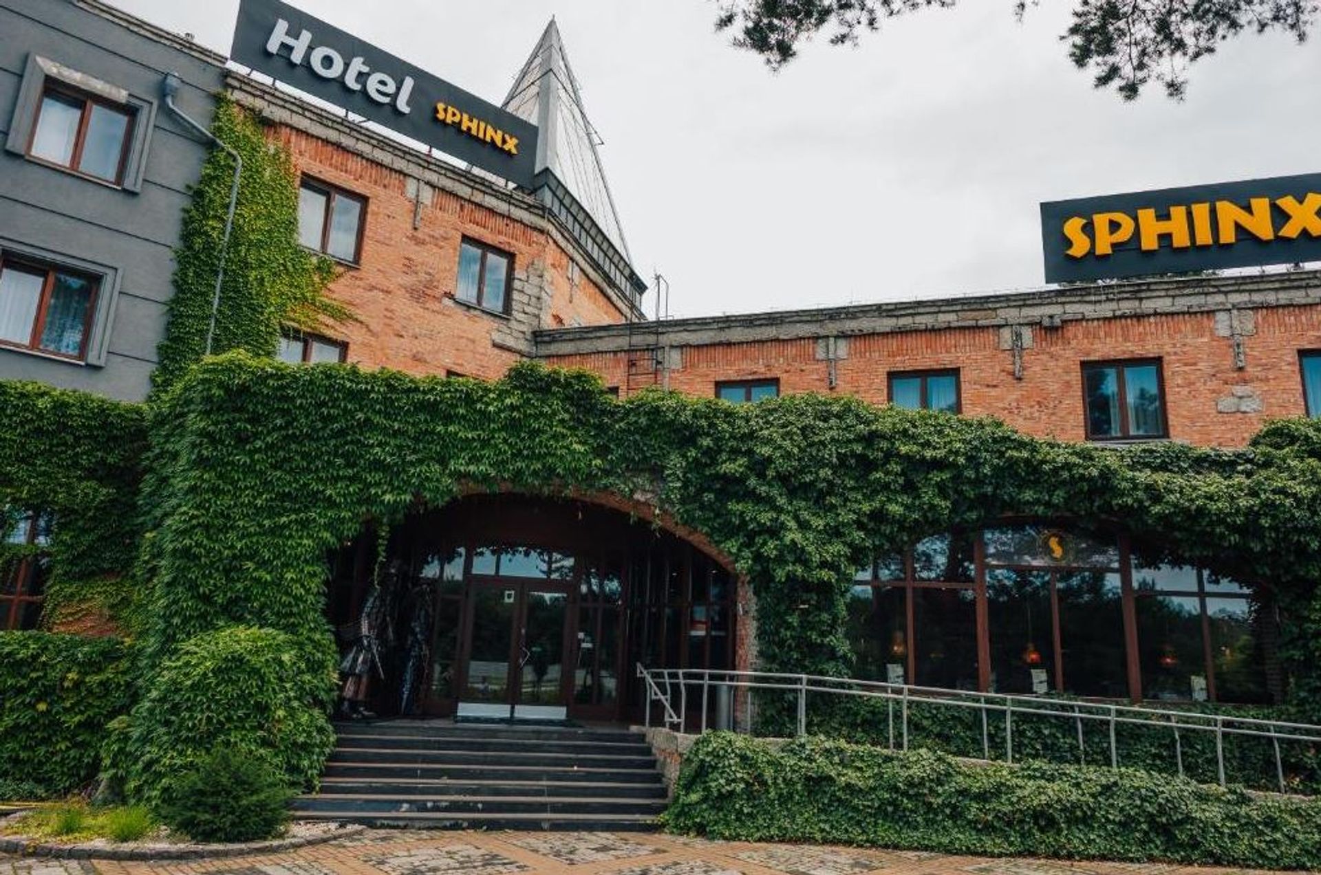 Należąca do jednego z najbogatszych Polaków Grupa Sfinks Polska otworzy drugi Sphinx Hotel