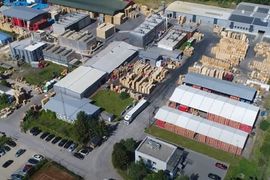 Jeden z największych producentów palet w Europie inwestuje w woj. świętokrzyskim