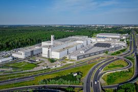 Powstaną nowe miejsca pracy. Rekord produkcji Volkswagen Poznań w 2024 roku i liczne wyzwania na horyzoncie