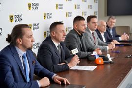 Dolny Śląsk: Kluczowe inwestycje w infrastrukturę kolejową i drogową [FILM]