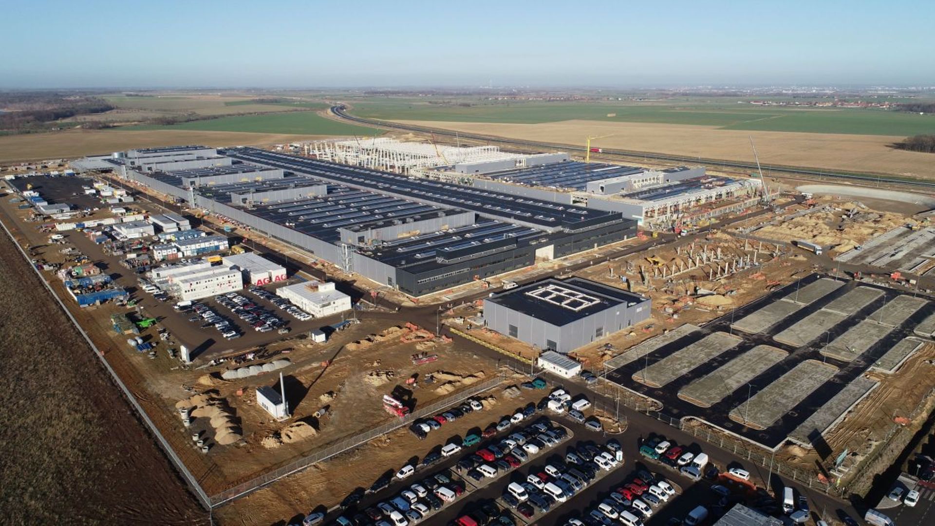 Dolny Śląsk: Leadec zatrudni 220 pracowników w nowej fabryce silników Mercedes-Benz w Jaworze