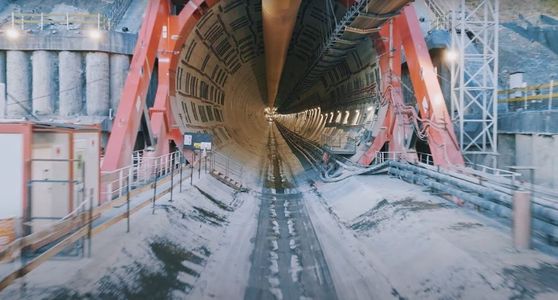 Via Carpatia: Co słychać na budowie najdłuższego tunelu drogowego w Polsce Wschodniej? [FILMY]