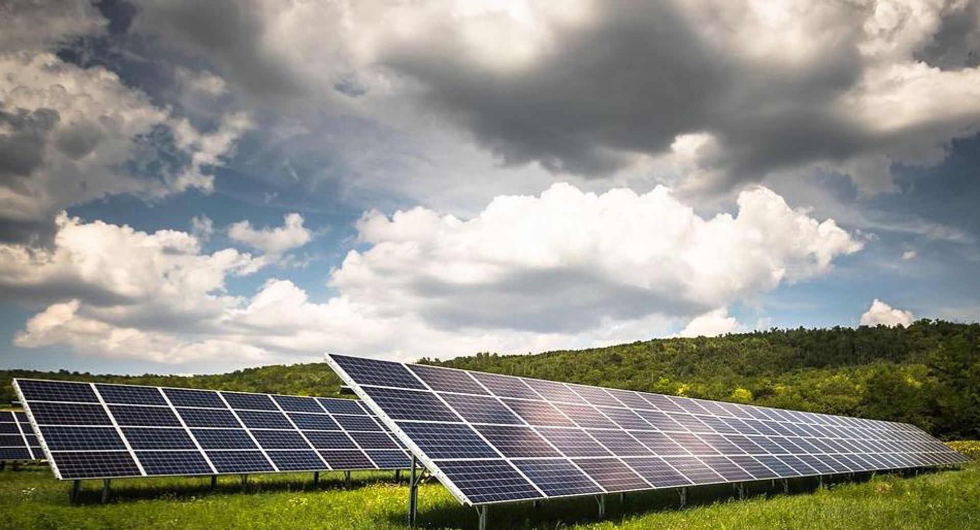 PGE Energia Odnawialna wybuduje kolejne farmy fotowoltaiczne w czterech województwach w Polsce