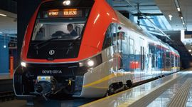  Pesy Elf 3.0 już na torach! Czternaście nowych pojazdów oficjalnie zasiliło tabor Łódzkiej Kolei Aglomeracyjnej