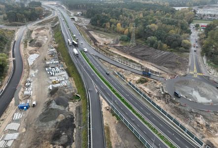 Trwa budowa ostatniego odcinka drogi ekspresowej S3 w Polsce: Świnoujście – Dargobądz [FILMY]