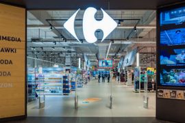 Carrefour chce w Polsce przejąć kolejne dwie lokalizacje po Tesco