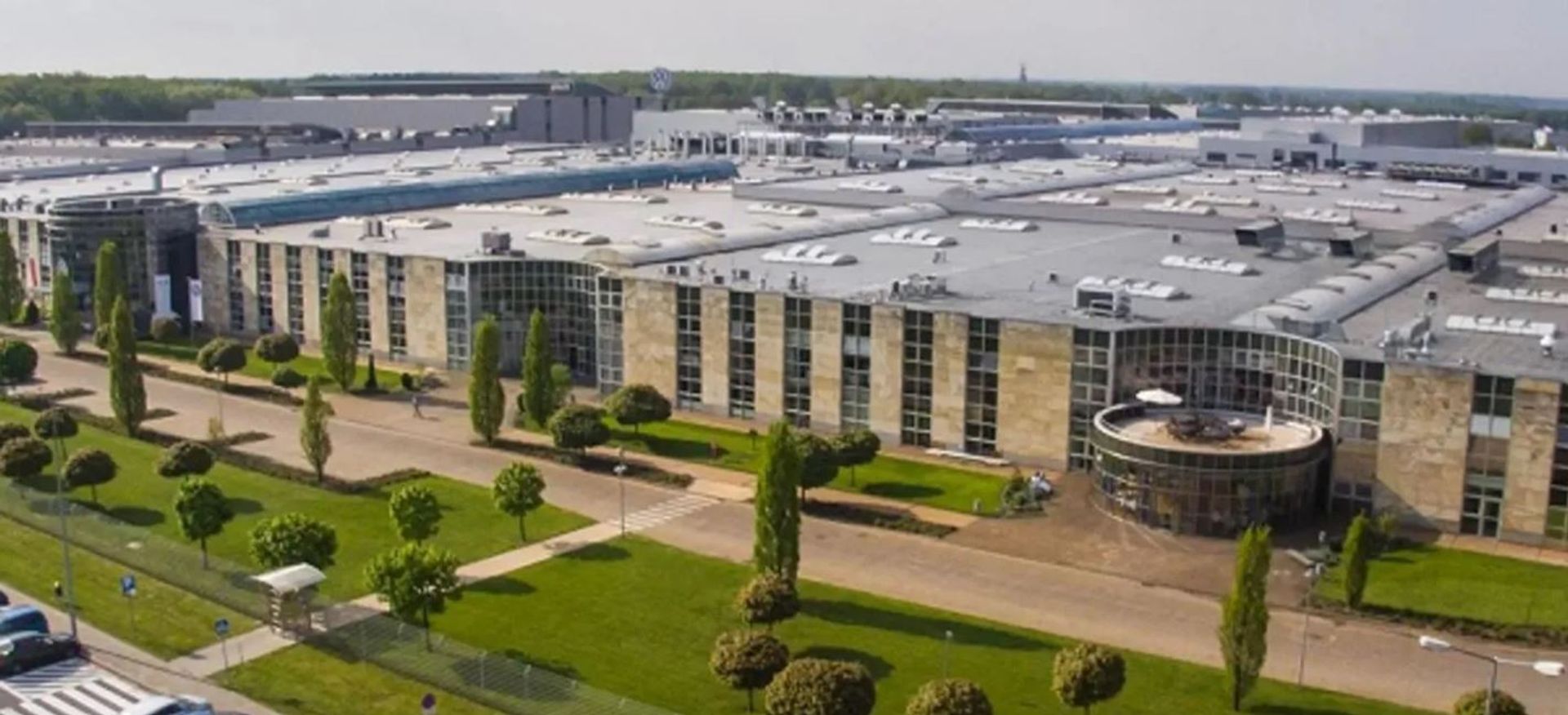 Volkswagen i Leadec świętują wyprodukowanie 15 milionów silników w fabryce w Polkowicach