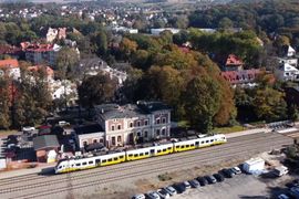 Pociągi na linii 326 z Wrocławia do Trzebnicy przyspieszą do 100 km/h [FILMY]
