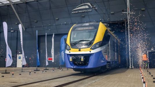 Flota Kolei Małopolskich powiększyła się o dwa nowe Impulsy 2
