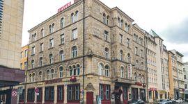 [Wrocław] Politechnika sprzedała zabytkowy hotel przy Wita Stwosza. Wiemy, kto go kupił