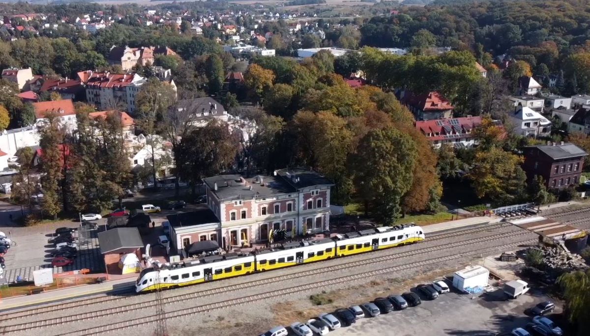 Fot. Koleje Dolnośląskie / youtube.com