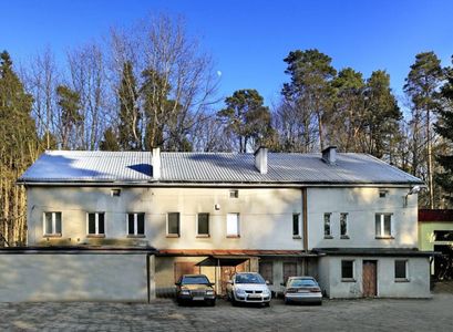Olsztyn: atrakcyjna nieruchomość w lesie czeka na kupca. To świetne miejsce pod hotel lub restaurację!