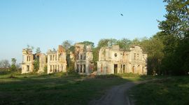 Świętokrzyskie: Rusza wieloetapowy projekt rewitalizacji zespołu pałacowo-parkowego Karskich we Włostowie
