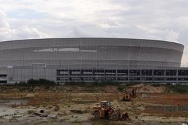 [Wrocław] Firmy chcą od ponad 3 do 8,5 mln złotych za upiększenie dziury przy stadionie