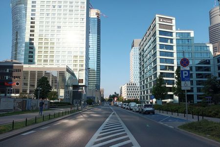 Ulica Grzybowska w Warszawie zostanie rozbudowana i stanie się zielona