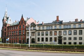 Uniwersytet Wrocławski sprzedaje dwa zabytkowe gmachy tuż przy Rynku. Cena robi wrażenie!