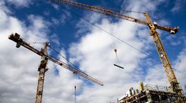 Bielsko‑Biała chce budować gigantyczne parkingi‑schrony. Inwestycje warte 80 mln zł mogą powstać za ułamek kosztów