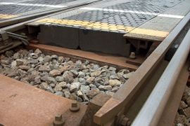 [mazowieckie] Ząbki: Skanska buduje tunel i likwiduje przejście na peronie stacji kolejowej