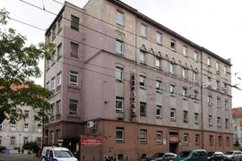 Wrocław: Urząd marszałkowski sprzeda pozostałą część zabytkowego kompleksu szpitalnego przy Traugutta