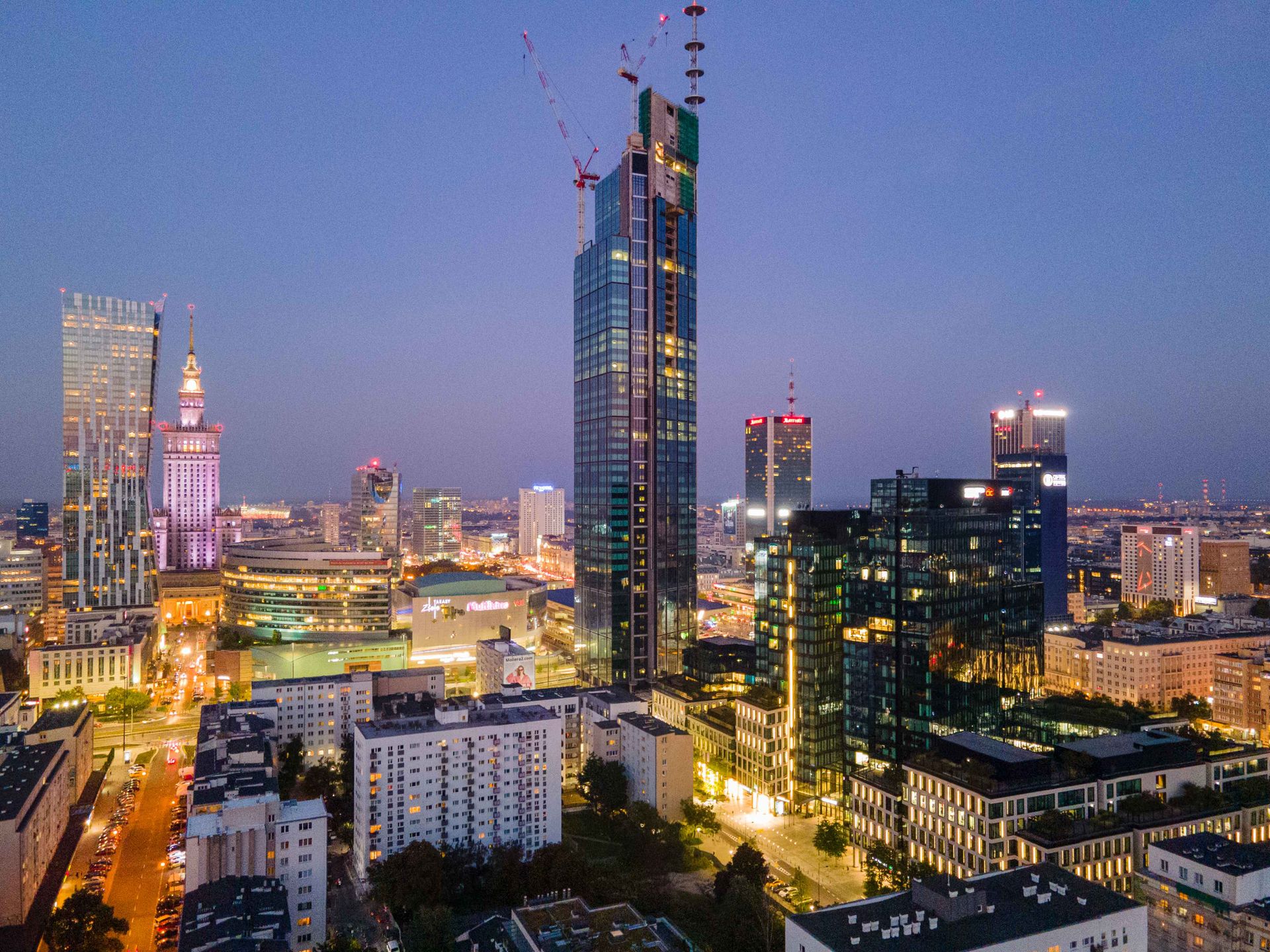 Rynek powierzchni biurowych w Warszawie w III kwartale 2021 roku