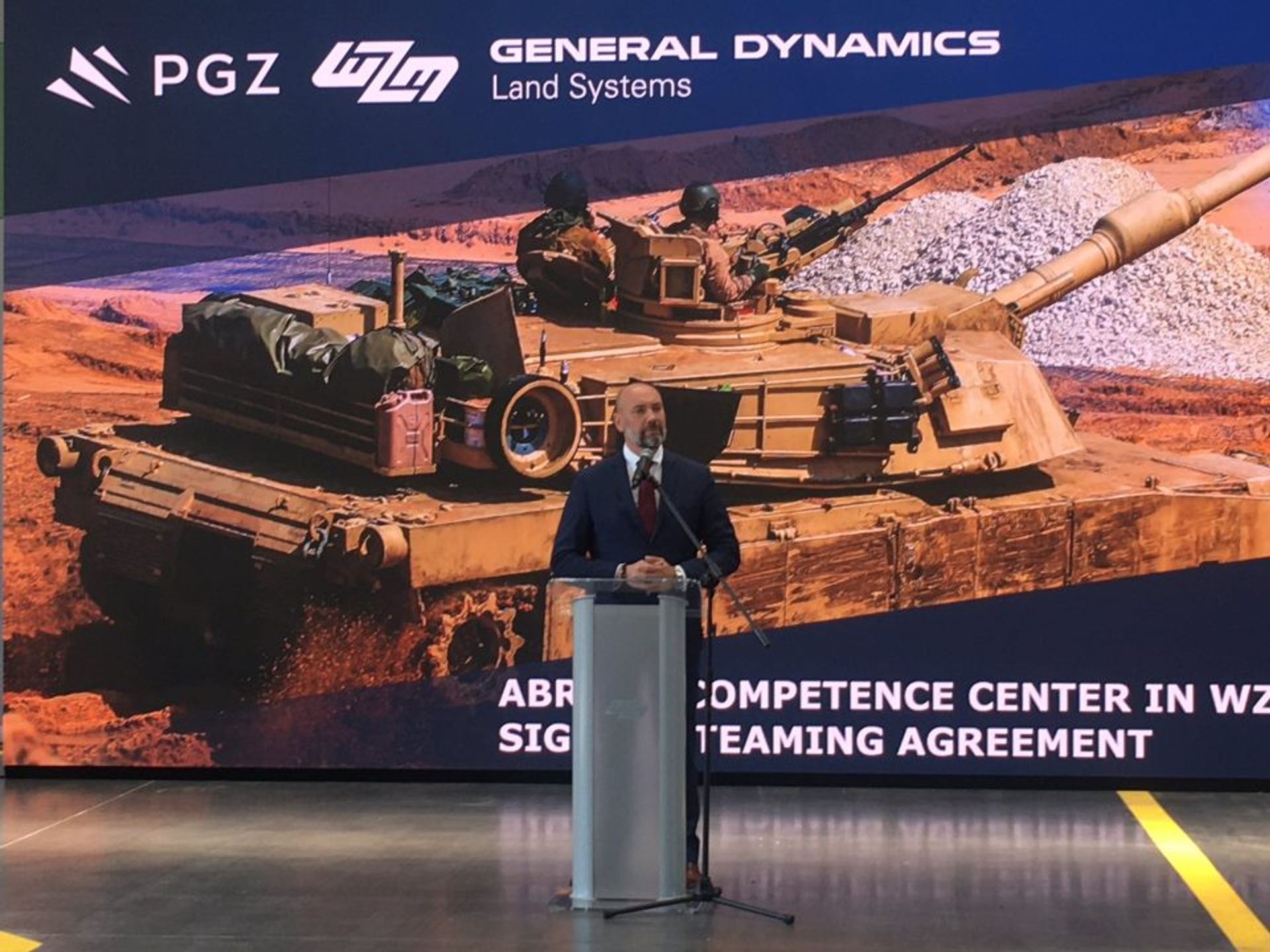 Centrum Kompetencyjne Czołgów Abrams powstanie w Poznaniu