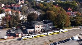 Trwa remont linii kolejowej Wrocław – Trzebnica [FILM]