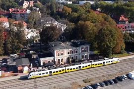 Trwa remont linii kolejowej Wrocław – Trzebnica [FILM]