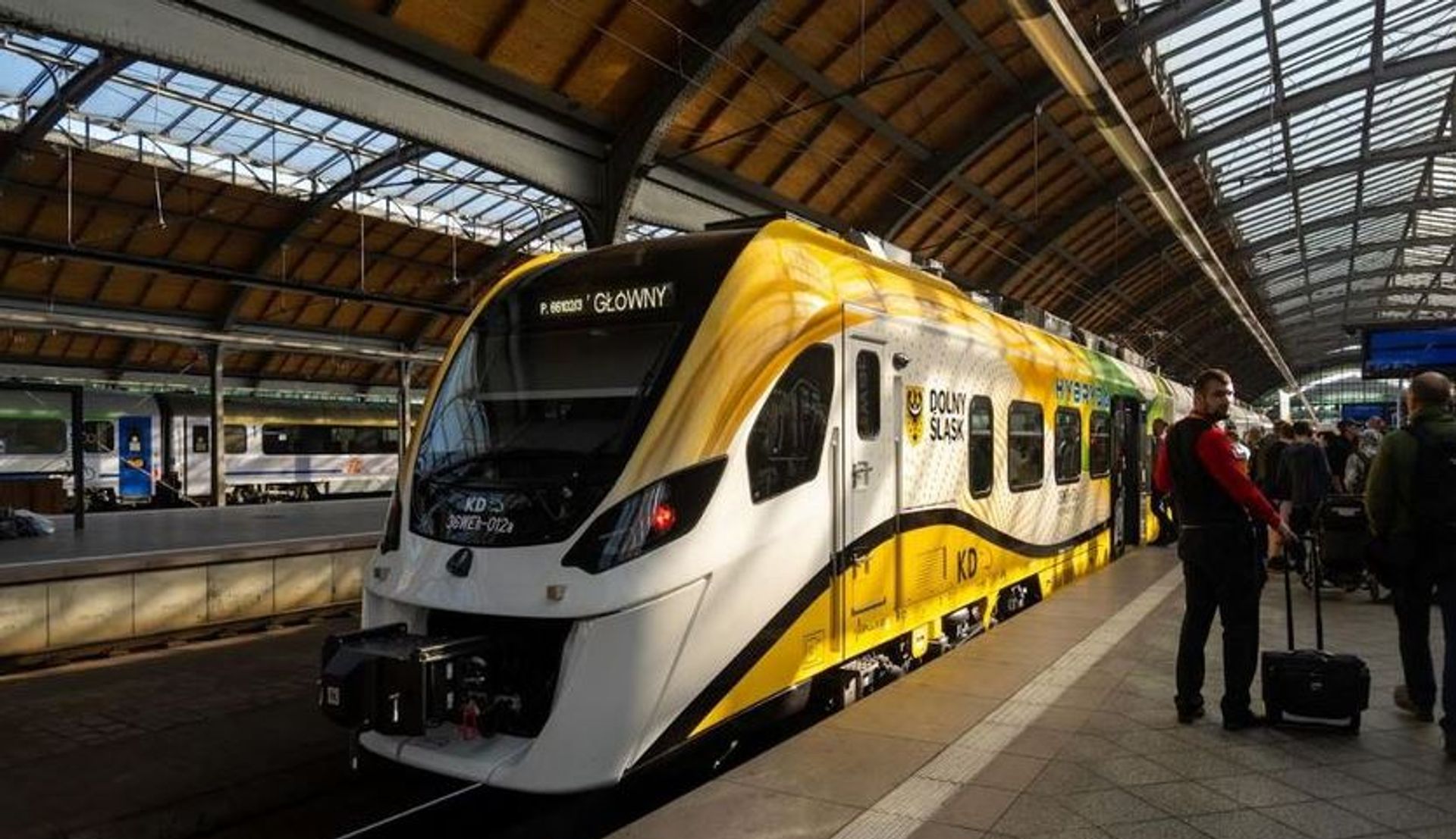 Zwiększy się liczba pociągów na linii z Wrocławia do Jelcza-Laskowic