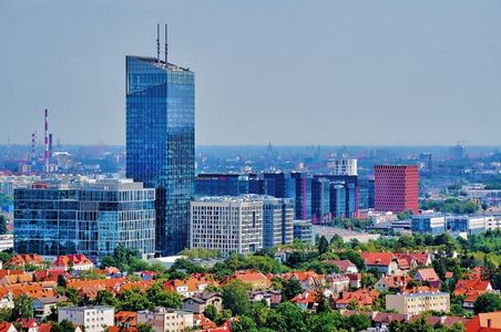Światowy lider w dziedzinie technologii morskich i energetycznych stawia na Gdańsk. Otworzy nowy globalny hub usług biznesowych 