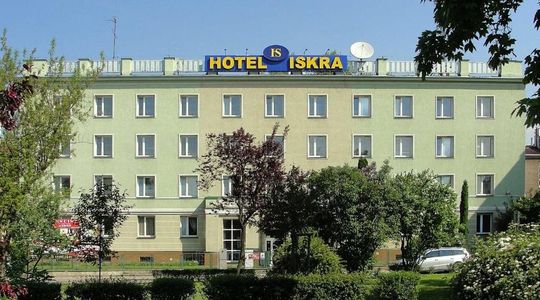 Grupa PHH sprzedaje dwa hotele w Radomiu i Szczecinie 