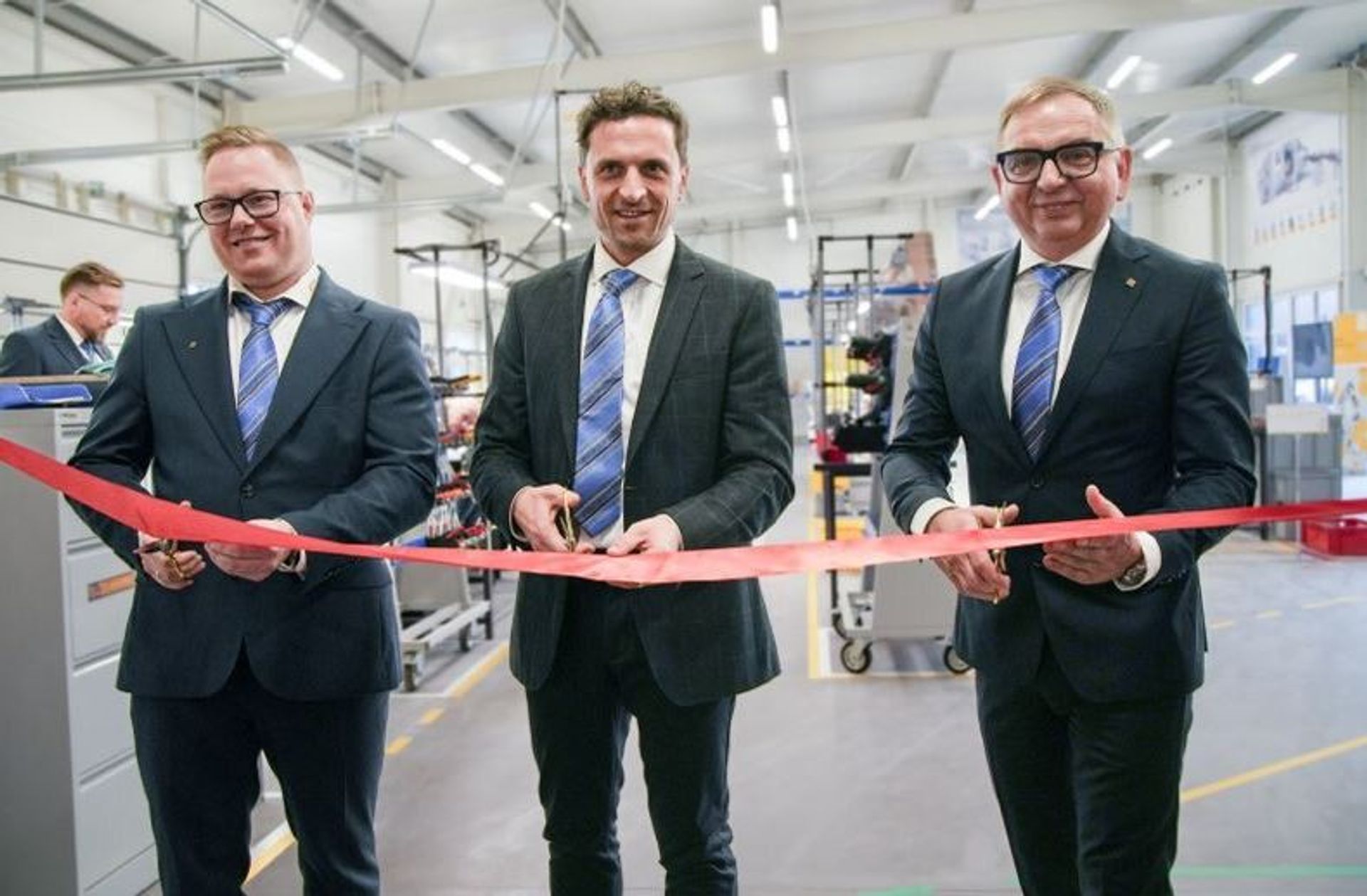 Firma HARTING Polska otworzyła nową halę produkcyjną pod Bydgoszczą