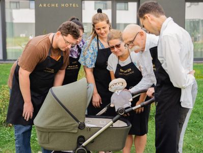 "Arche Pokolenia": Grupa Arche uruchamia program wspierający dzietność w Polsce