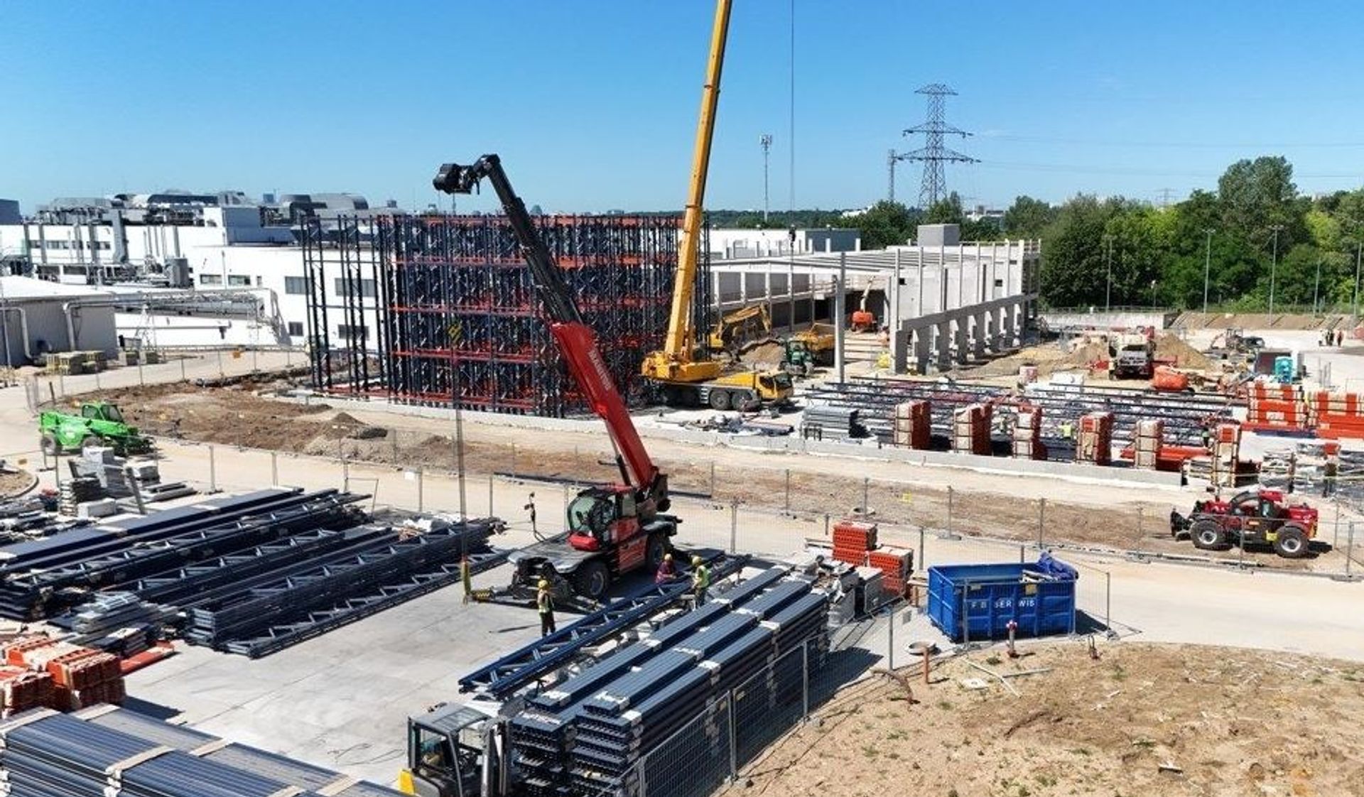 Globalny koncern Unilever buduje w Poznaniu 12-piętrowy wieżowiec-magazyn, który ma wytrzymać...sztorm