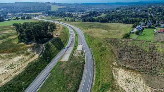 Budowa "Sądeczanki" - nowej, dwujezdniowej DK75 między Brzeskiem a Nowym Sączem wchodzi w kluczową fazę 