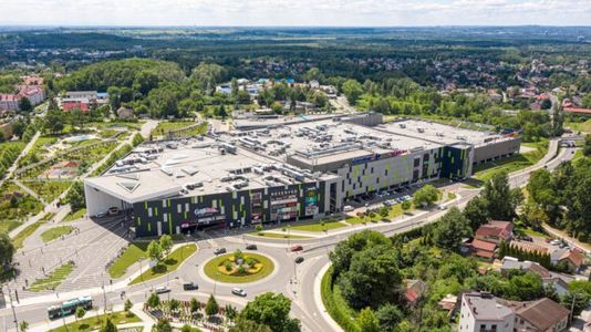 Carrefour opuszcza dużą galerię handlową na Górnym Śląsku. Zastąpią go sklepy dwóch znanych sieci handlowych