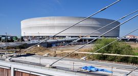 [Wrocław] Kosiarka na nowy stadion pilnie poszukiwana