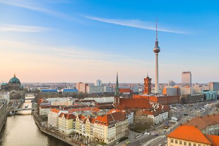 Rewitalizacja trasy kolejowej Wrocław-Berlin przez Lubsko i Jasień – powrót do przeszłości czy krok w przyszłość?