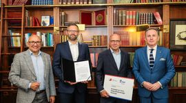 Globalny koncern Saint-Gobain stawia na woj. śląskie. Zainwestuje w rozbudowę mocy produkcyjnych fabryki w Gliwicach