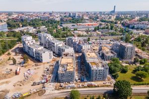 Mieszkania w Polsce wciąż drożeją. W I półroczu 2022 roku średnio o ok. 10%