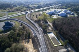 [małopolskie] Rozbudowany węzeł Rudno na autostradzie A4 Katowice-Kraków już otwarty